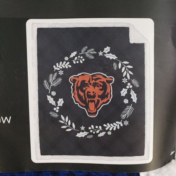 NFL Chicago Bears Super Soft Sherpa Backed Throw Blanket 60" X 70" - Picture 2 of 6